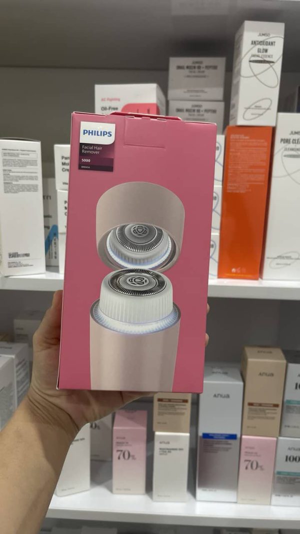 ماشین اصلاح صورت فیلیپس BRR454: راه‌حلی کامل برای زیبایی و مراقبت از پوست