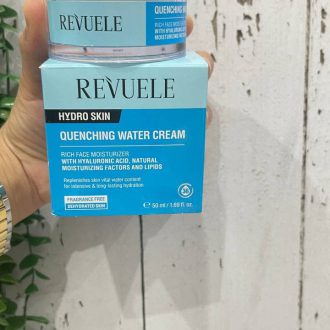 کرم مرطوب‌کننده REVUELE برای نرمی و آرامش پوست خشک